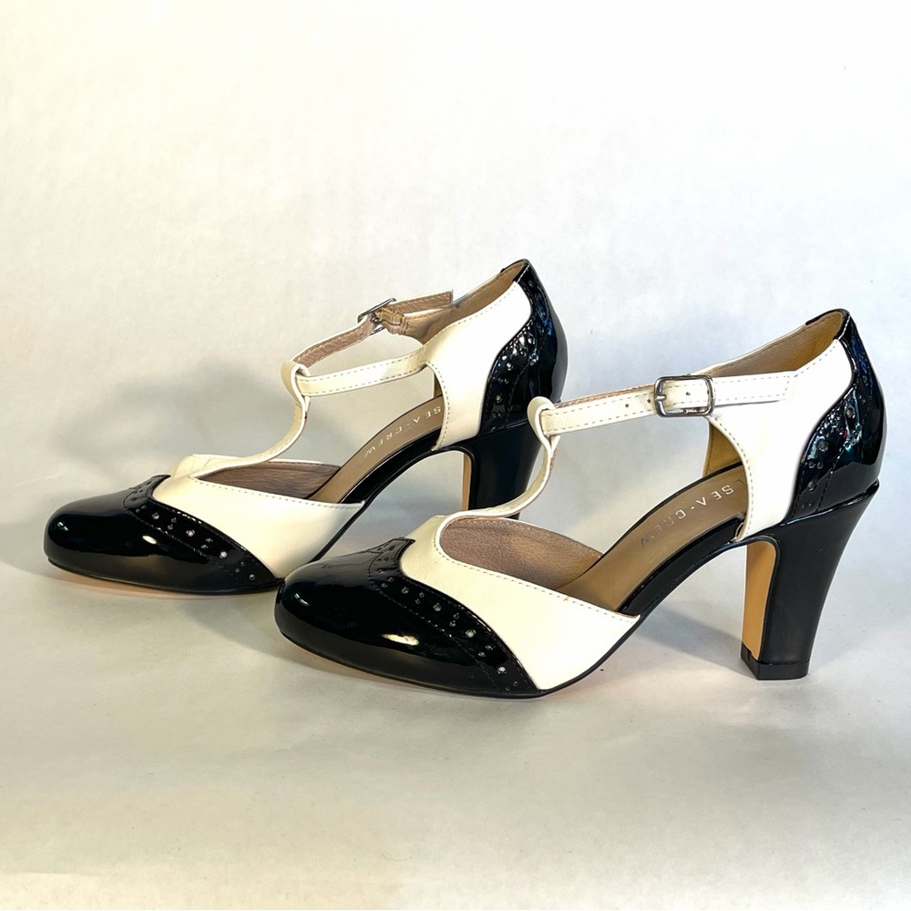 Gatsby II T-Strap Vintage Heels - Black and White - Picture 10 of 16